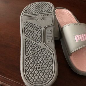 Slides Puma